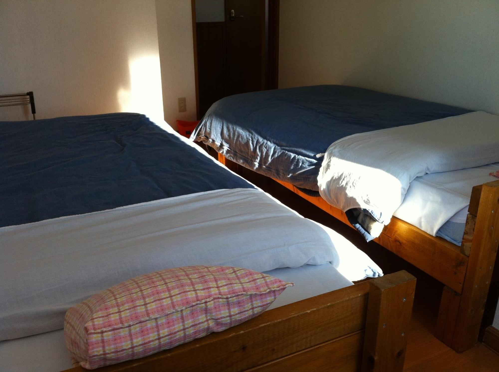 Obihiro Yachiyo Youth Hostel Starry Sky Inn Room photo
